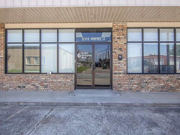 4th image of 201 N Winfree St