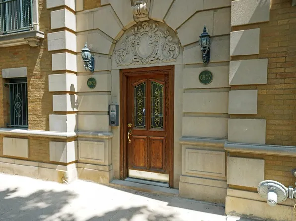 6807 N Lakewood Ave APT 2S, Chicago, IL 60626