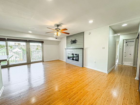 3rd image of 5250 Valley Forge Dr APT 703