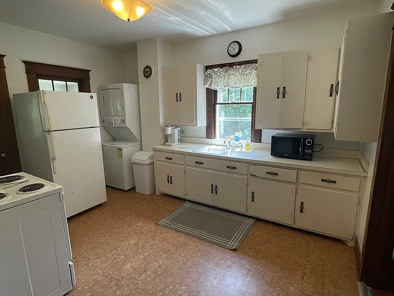 6370 Eatons Creek Rd — Photo 6