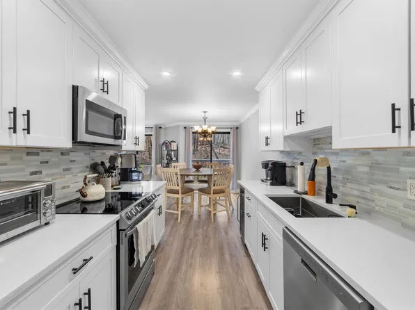 500 High Point Drive #315, Hartsdale, NY 10530