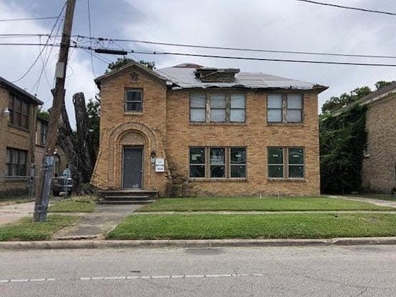 2nd image of 2213-2215 Wheeler Ave