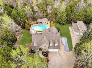 1160 Dawson Rd, White Bluff, TN 37187