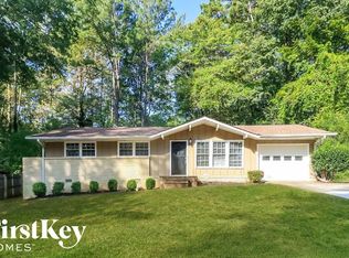 2450 Rolling View Dr, Peachtree City, GA 30269