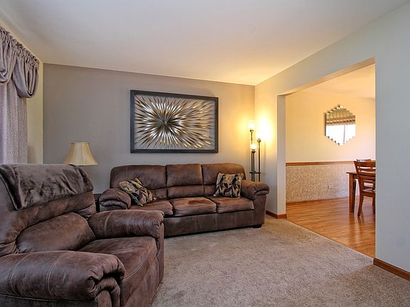 3rd image of 15607 W Waterford Ln