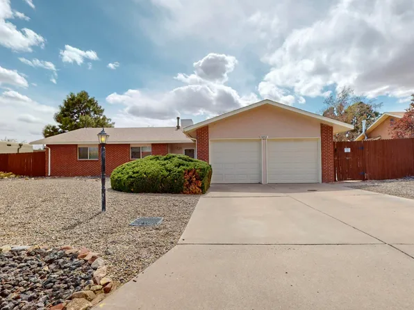 3802 Torrey Pines Rd SE, Rio Rancho, NM 87124
