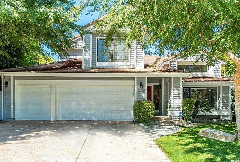 1st image of 24394 Crestview Dr