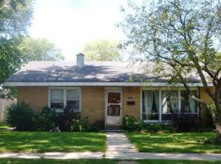 2214 Jethro Ave, Zion, IL 60099