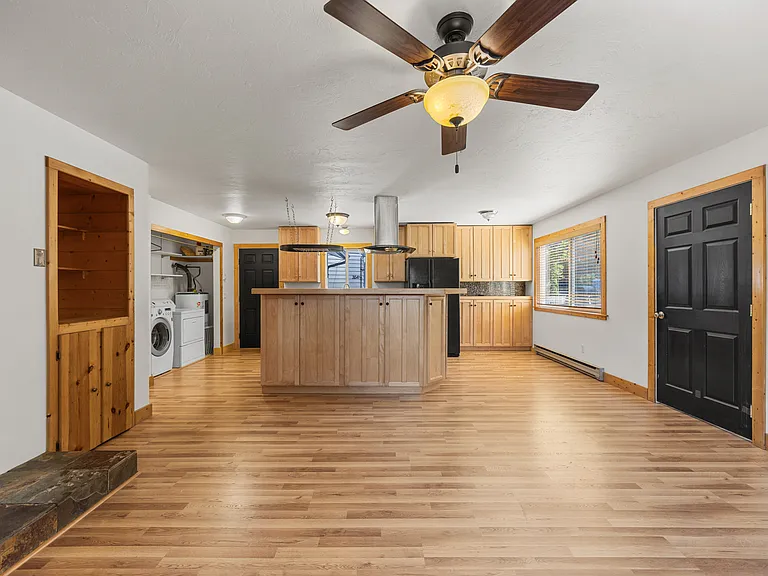3041 Beaverbrook Dr — Photo 9