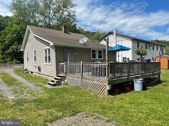 3rd image of 15402 Mount Savage Rd NW