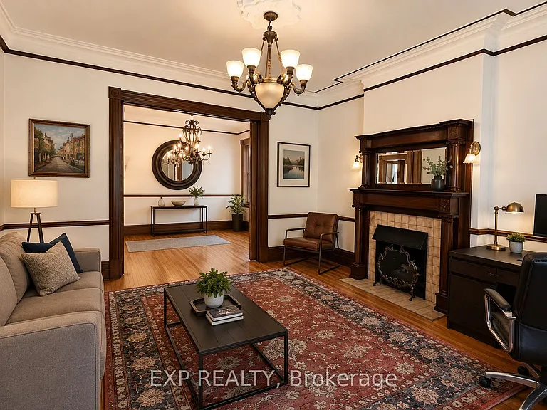 12 Somerset St W #1 — Photo 4