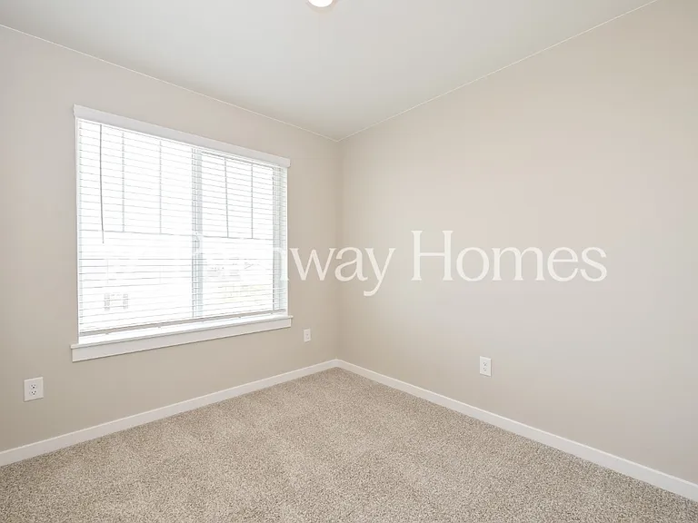 17852 E 94th Pl — Photo 9
