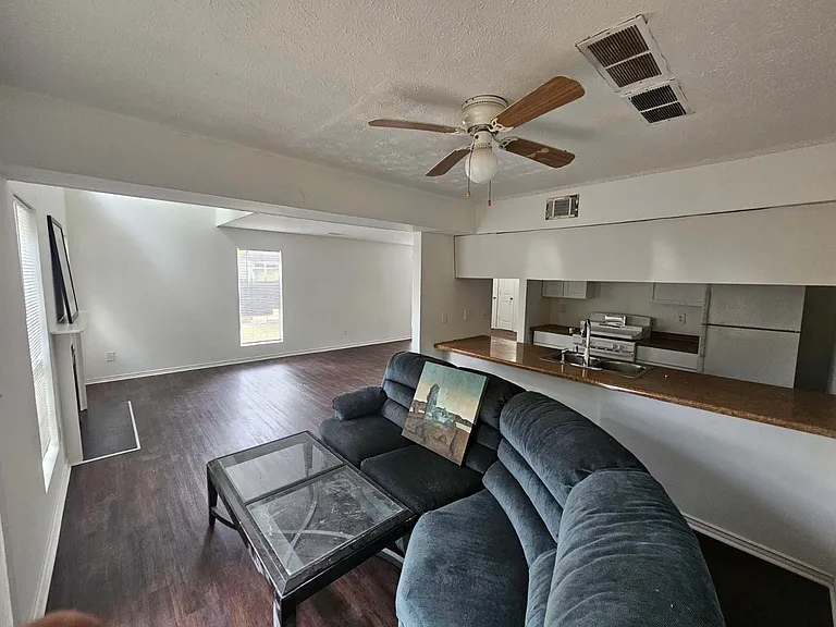 1309 Old Countryside Cir — Photo 11