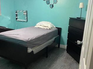 9470 NW 24th St #10, Fort Lauderdale, FL 33322