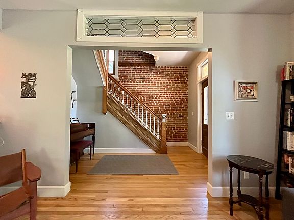 2nd image of 70 W Archer Pl