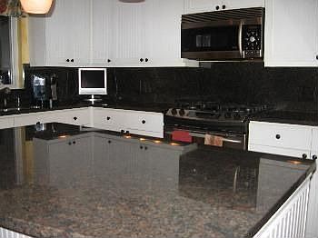 4th image of 4442 W Berteau Ave