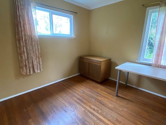4th image of 6420 Sultana Ave
