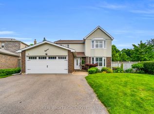 18 Mansfield St, Brampton, ON L6S2Y4