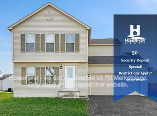 1041 Clifton Chase Dr, Galloway, OH 43119