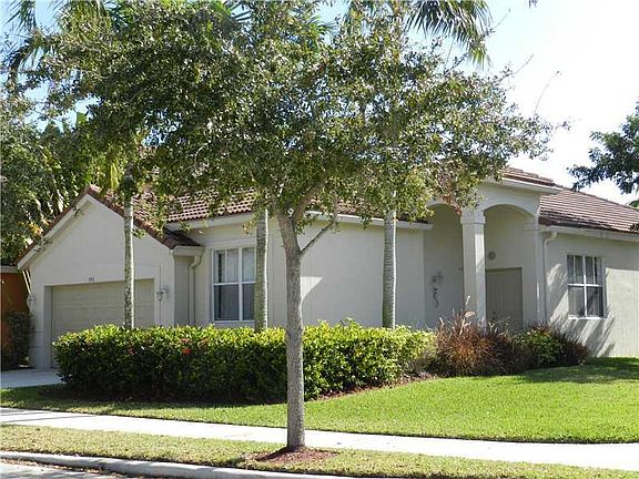 2nd image of 496 Silver Palm Way