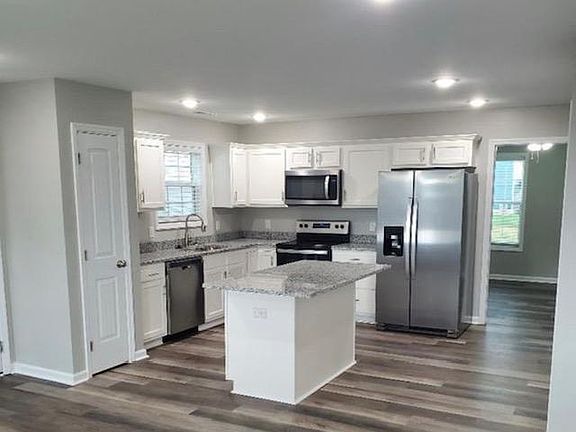 2nd image of 3016 Bodie Ct