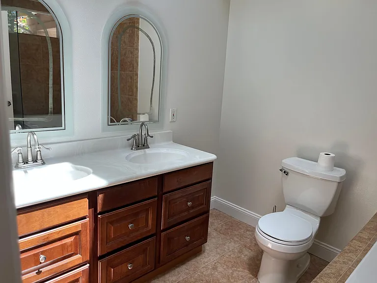 9576 Ernwood St — Photo 31