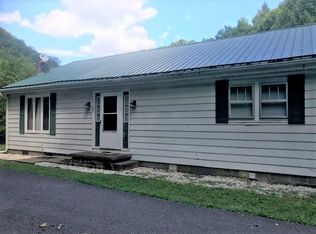 1028 Dresden Rd, Oakwood, VA 24631