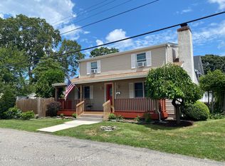 1112 Roberts Dr, Point Pleasant Beach, NJ 08742