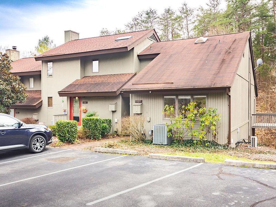 1st image of 107 Willowbrook Dr #0