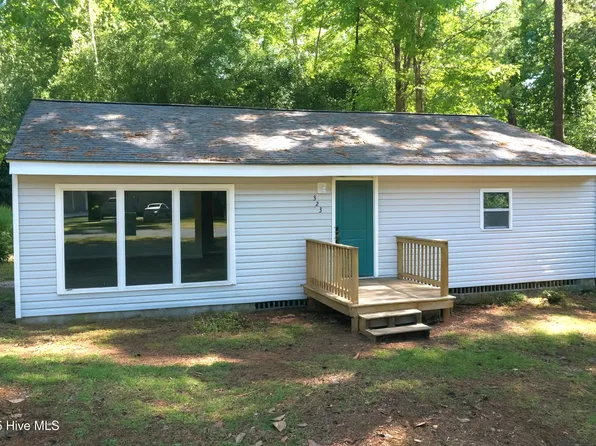 323 W Hay Street, Whiteville, NC 28472