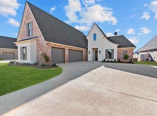 266 Poydras Ave, Bossier City, LA 71111