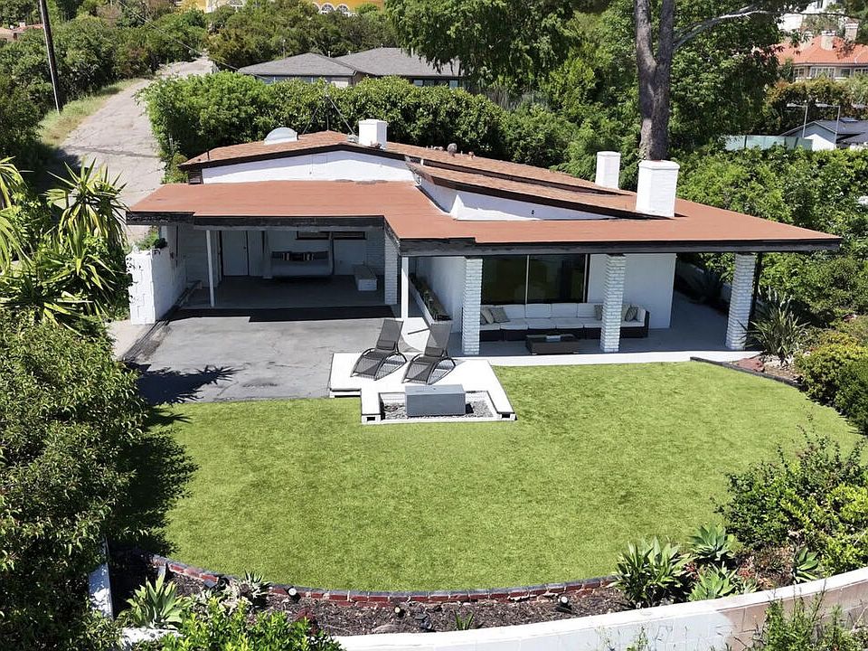1st image of 9924 Beverly Grove Dr