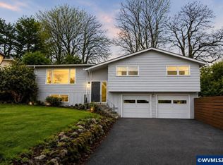 2042 Summit Ave NW, Salem, OR 97304