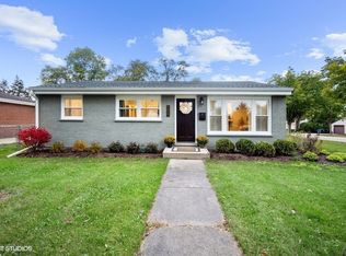 114 N Louis St, Mount Prospect, IL 60056