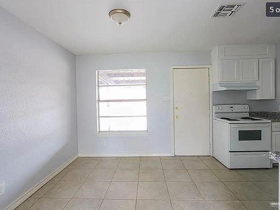 5th image of 720 E Sugarcane Dr