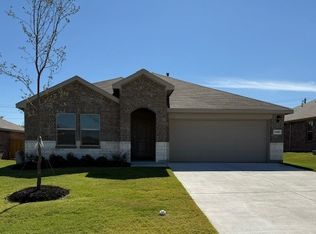13497 Gunsmoke Ln, Cresson, TX 76035