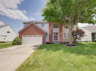 7851 Pinehill Rd, Lewis Center, OH 43035