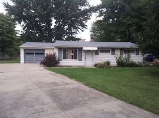 3009 Shelly Rd, Ravenna, OH 44266