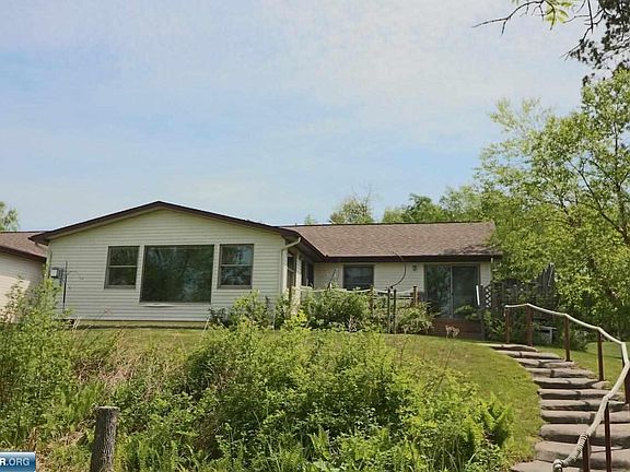 2nd image of 404 Pospeck Ln