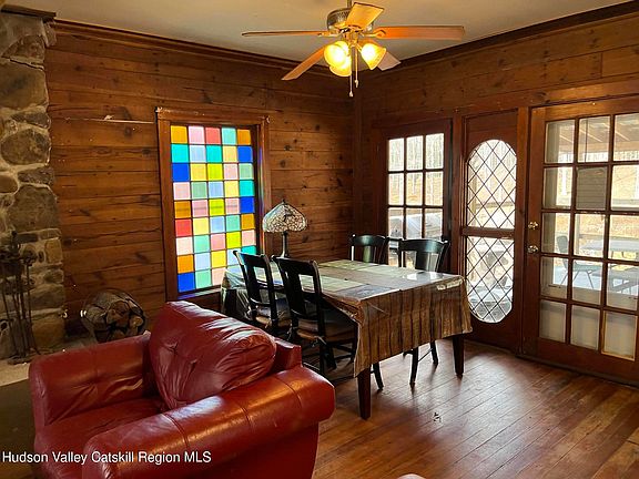 2nd image of 311 N Lake Road