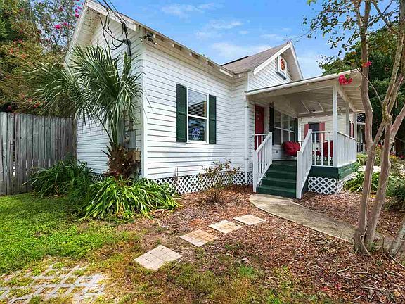 5th image of 812 E Desoto St