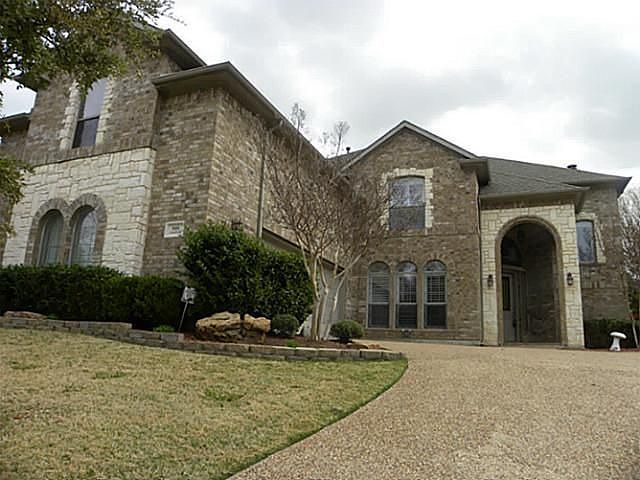 1st image of 908 Jasper Ln