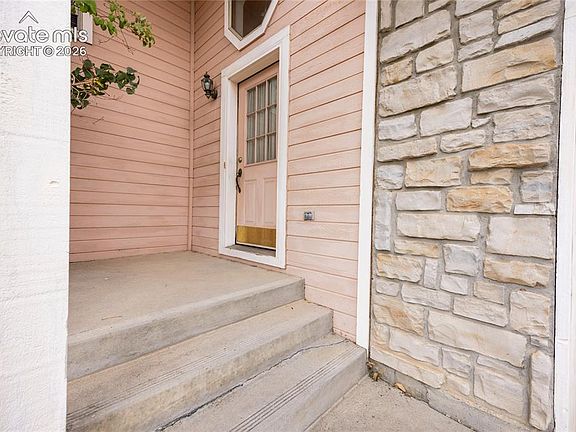 3rd image of 1180 Bison Ridge Dr