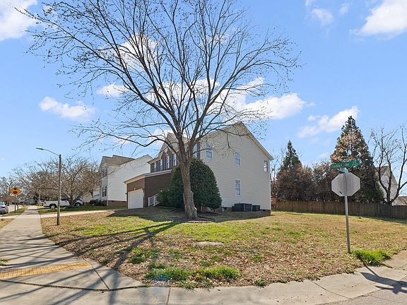 2nd image of 4717 Delta Lake Dr