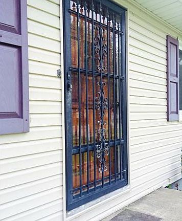 3rd image of 2116 Beach Dr