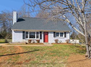 106 Cox St, Travelers Rest, SC 29690