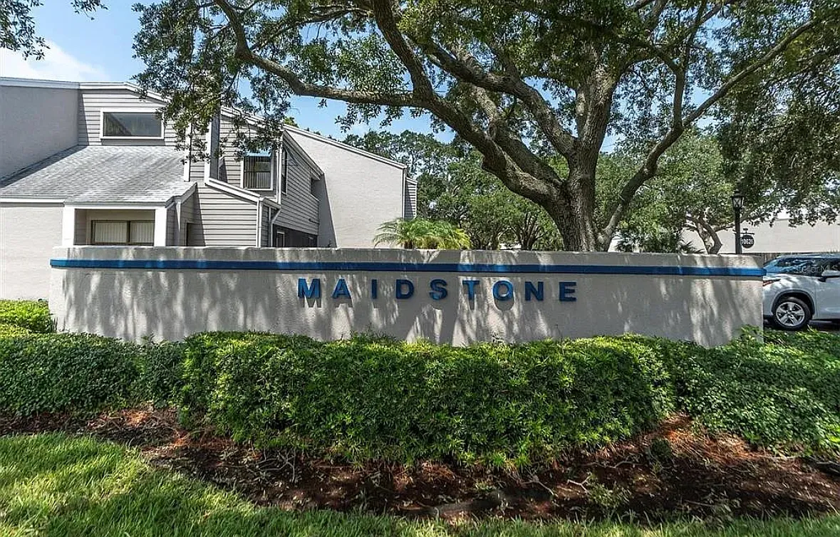 2 bed, 1040 sqft, $2,650 — Photo 1