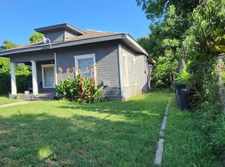 1320 Elmwood Ave, Fort Worth, TX 76104