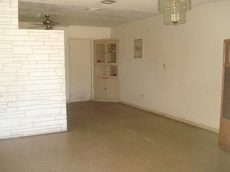 2nd image of 2109 SW 41st Ave