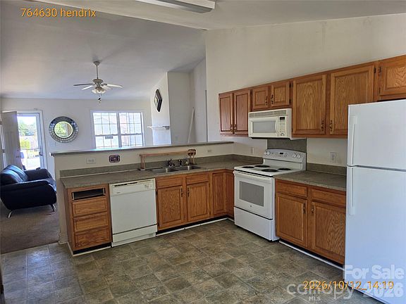 2nd image of 4630 Hendrix Ct